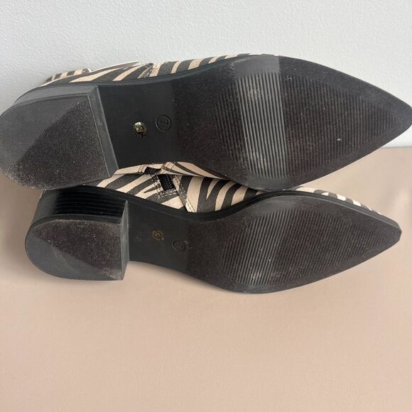WORTHINGTON BROOKDALE ZEBRA ANKLE BOOT MEMORY FOAM size 9 ANIMAL PRINT NWT - Picture 10 of 11